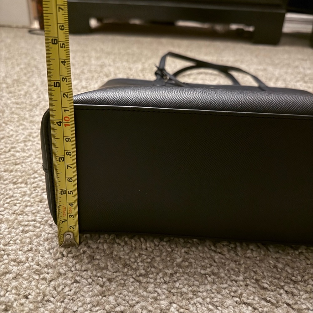 NWT - Kate Spade Brynn Tote (Black) - Picture 12 of 14